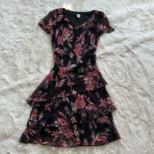 Vintage sangria size 6 pink and black vintage style layered ruffled midi dress🐚🌸